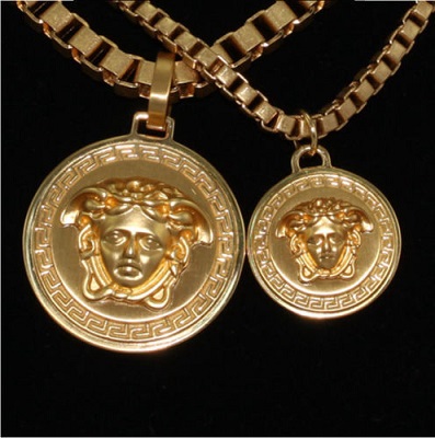 Versace-1.jpg